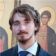 Insegnante offre ripetizioni in materie letterarie, latino e greco